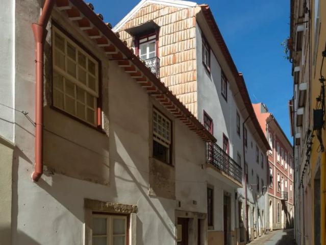 Apartamento alugar em Coimbra (Sé Nova, Santa Cruz, Almedina e São Bartolomeu), Coimbra