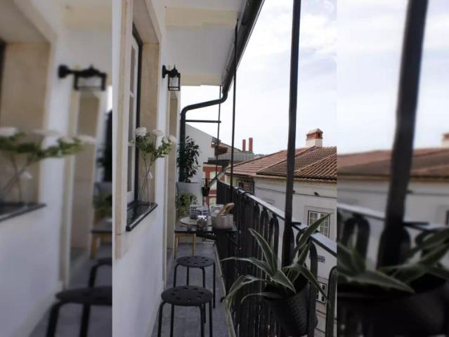 Apartamento alugar em Coimbra (Sé Nova, Santa Cruz, Almedina e São Bartolomeu), Coimbra