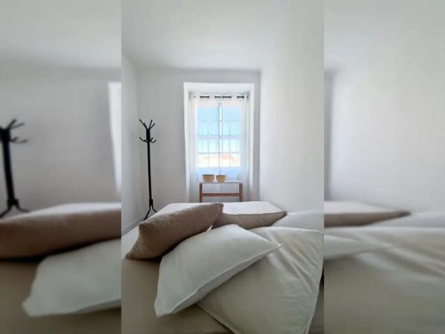 Apartamento alugar em Coimbra (Sé Nova, Santa Cruz, Almedina e São Bartolomeu), Coimbra