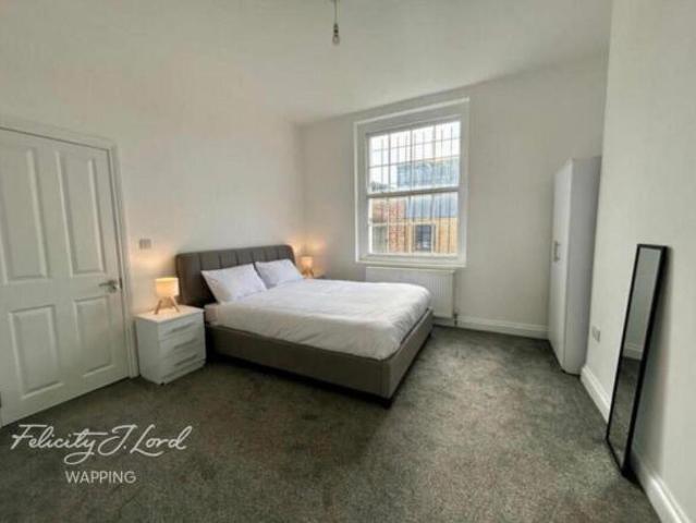 Apartment for rent in Limehouse, Greater London