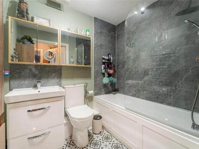 Apartment for rent in Cat Hill