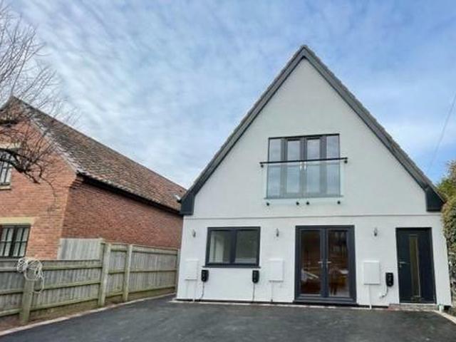 House for rent in Lyons, Greater London