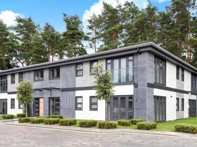 House for rent in Crowthorne