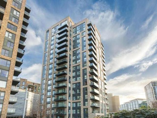 House for rent in Surrey