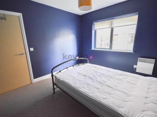 Apartment for rent in Darnall, South Yorkshire