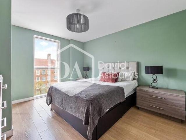 Apartment for rent in South Lane, West Yorkshire