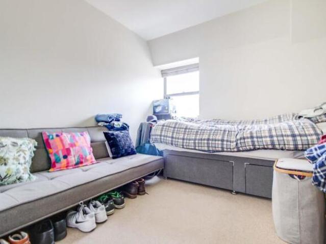 Apartment for rent in South Lane, West Yorkshire