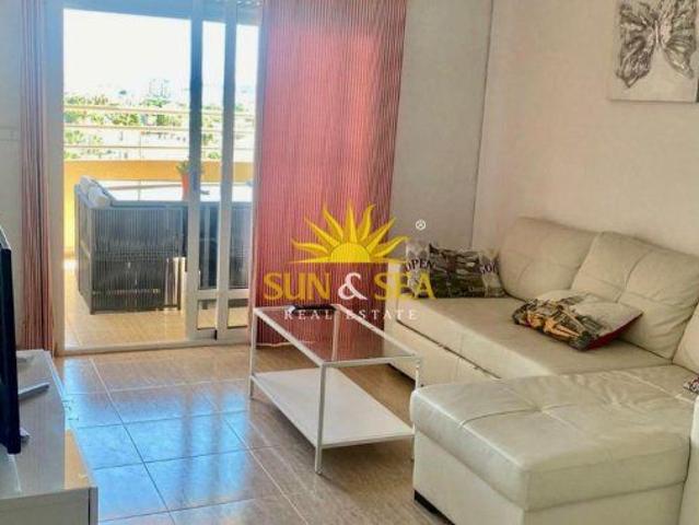 Apartamento en alquiler en Dehesa de Campoamor, Orihuela