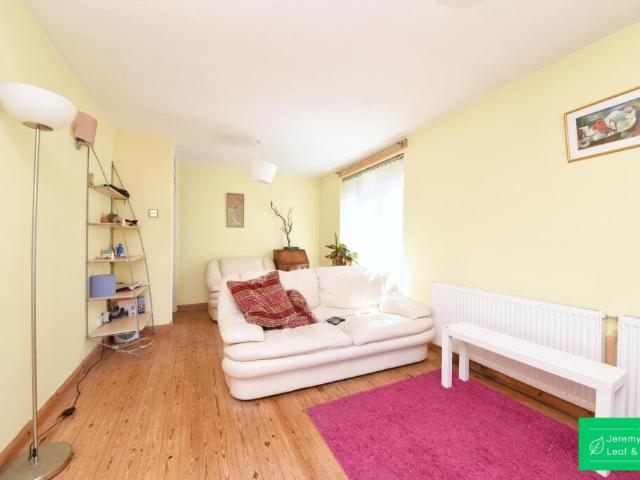 Apartment for rent in East Finchley, Isle Of Man