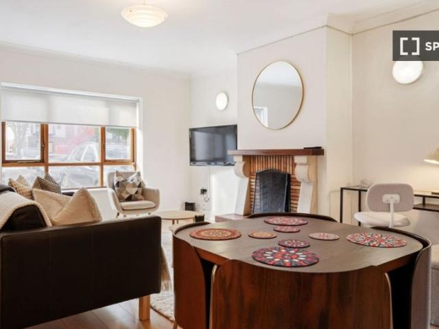 Room to rent in Dublin 4, Bluebell