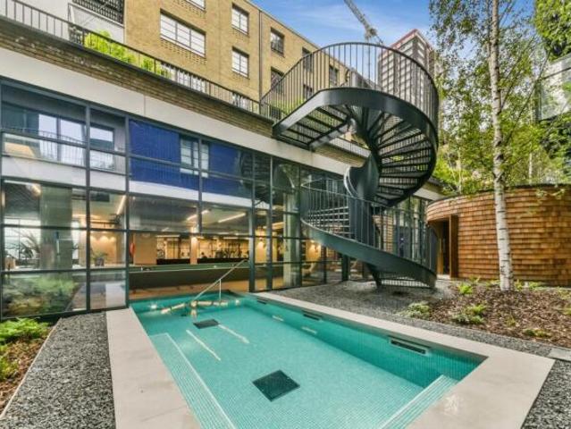 Apartment for rent in Goodluck Hope, Greater London