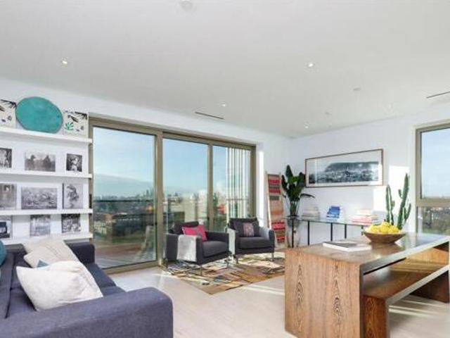 House for rent in Lyons, Greater London