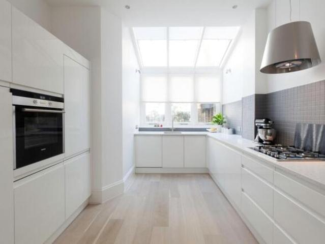 Apartment for rent in Cat Hill, England