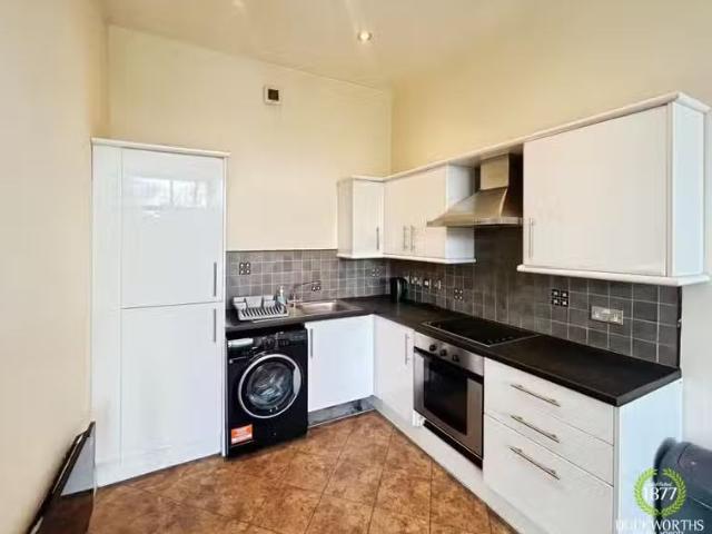 Apartment for rent in Little Moor End, Backburn
