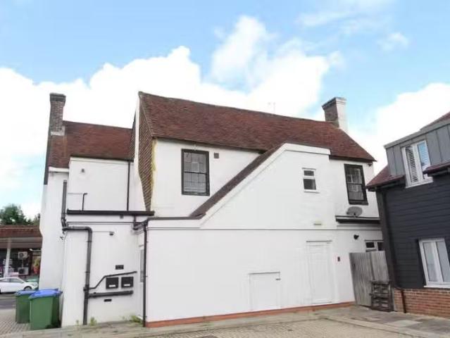 Apartment for rent in Chailey, Iford