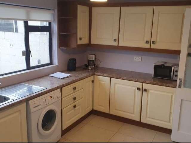 Apartment to rent in Bluebell, North Tipperary