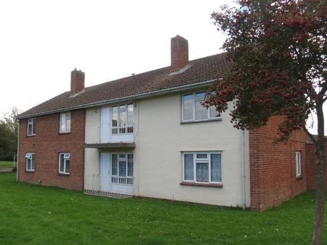House for rent in Lyons, Greater London