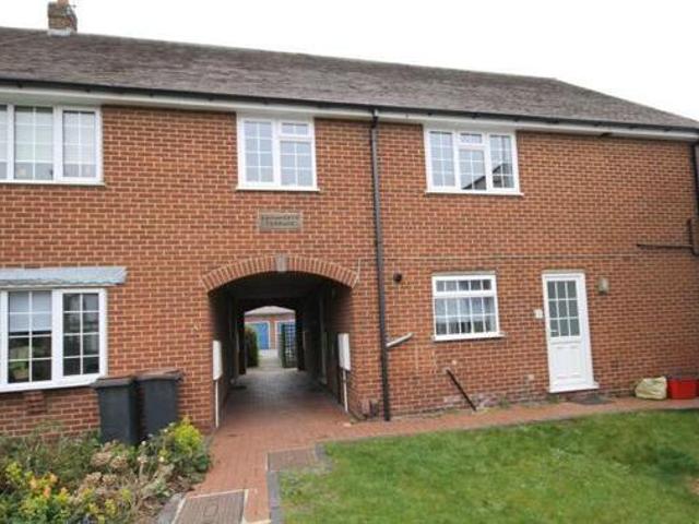 House for rent in Lyons, Greater London