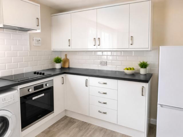 Apartment for rent in Bassett, Southampton