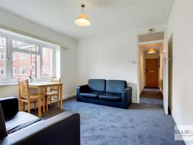 Apartment for rent in Brentford End, Greater London