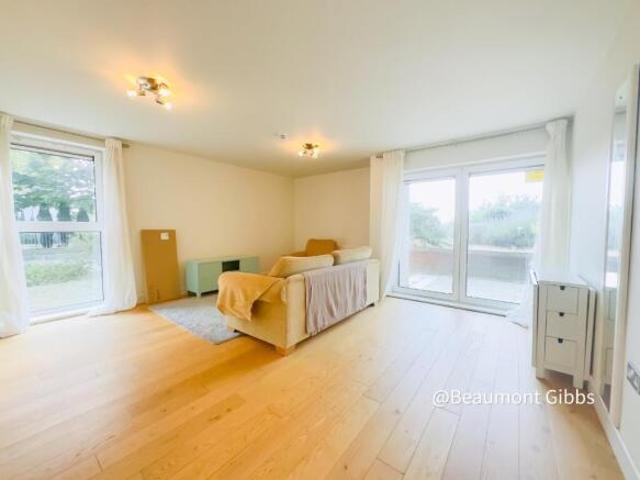 Apartment for rent in Thamesmead, Greater London