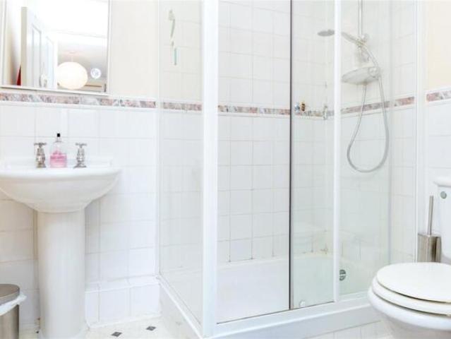 Apartment for rent in Cat Hill