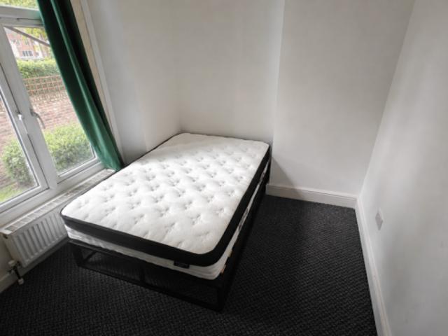 Apartment for rent in Fairfield, Calderstones