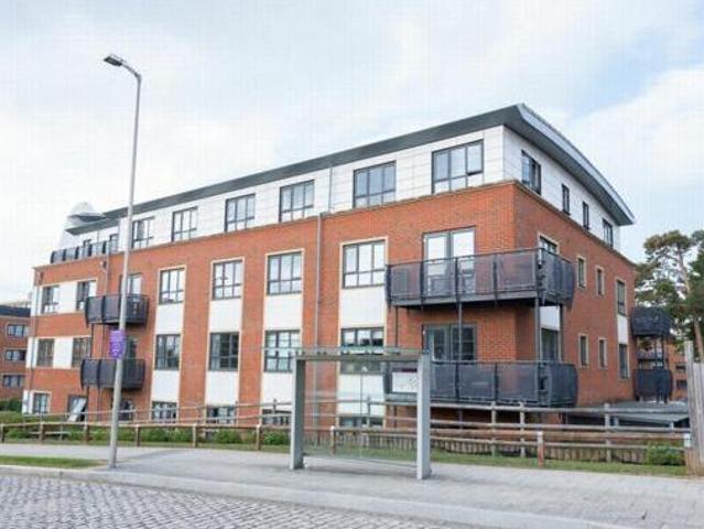House for rent in Farnborough, Hampshire