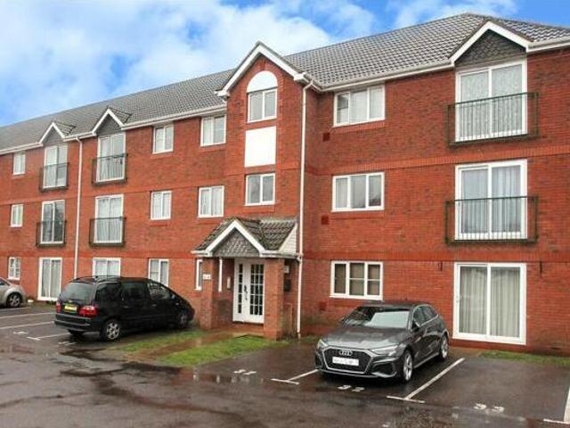 House for rent in Farnborough, Hampshire