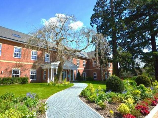 House for rent in Lyons, Greater London