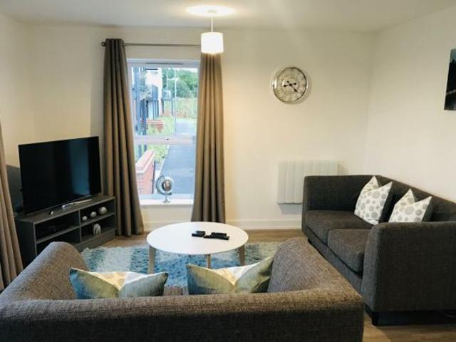 House for rent in Surrey