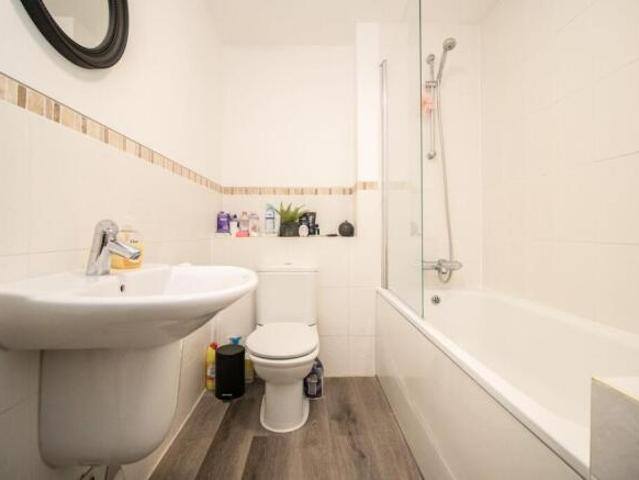 Apartment for rent in Wales