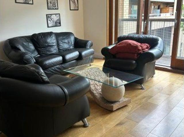 Apartment to rent in Bluebell, North Tipperary