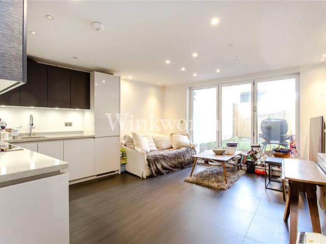 Apartment for rent in Finchley