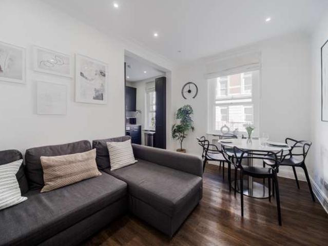 Apartment for rent in East Marylebone, Greater London