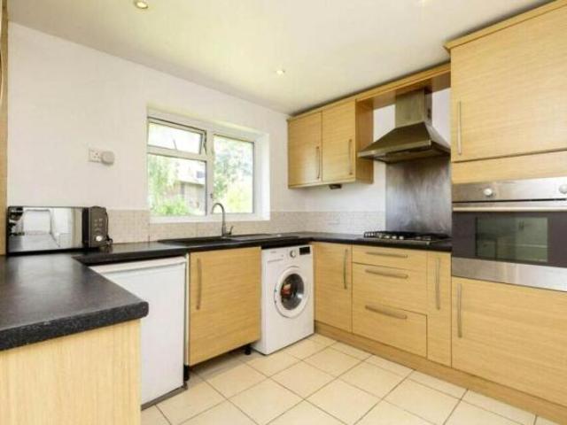Apartment for rent in Threshers Bush, Epping