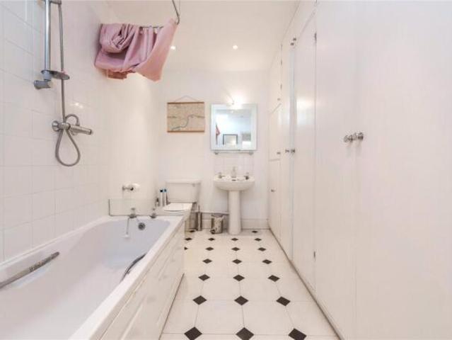 Apartment for rent in Cat Hill