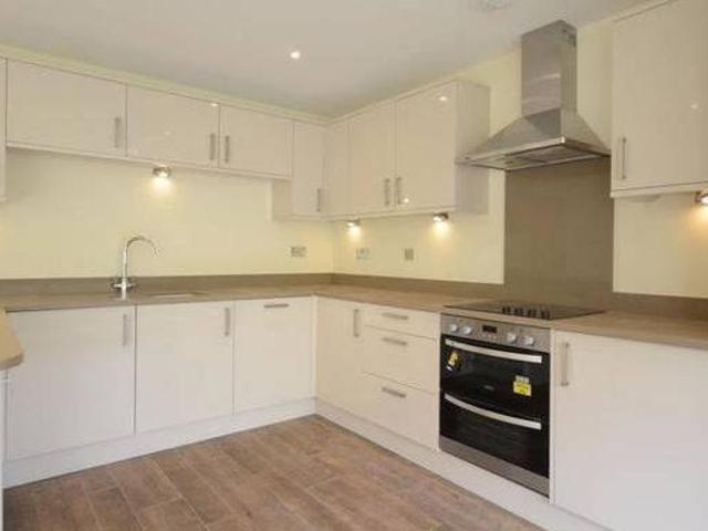 House for rent in Surrey, England