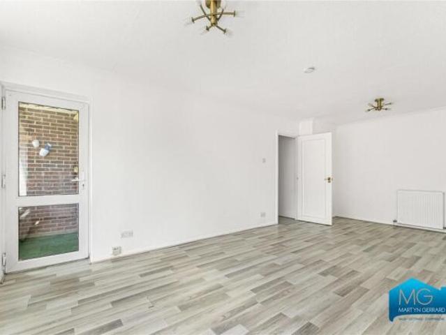 Apartment for rent in Cat Hill
