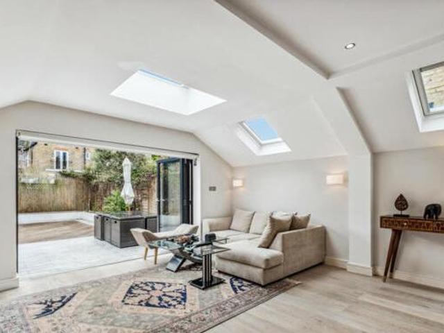 House for rent in Lyons, Greater London