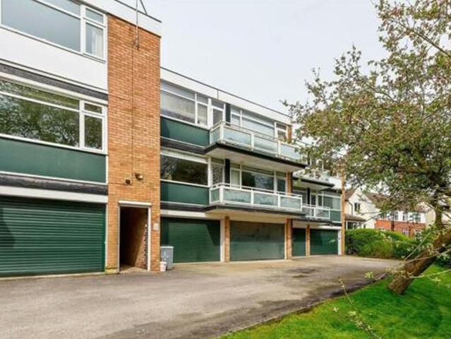 House for rent in Stumperlowe, Fulwood