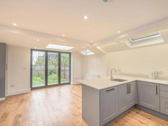 Apartment for rent in Cat Hill
