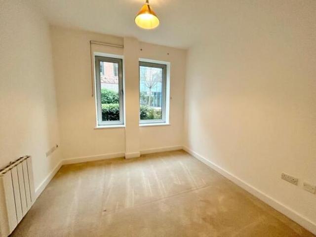 Apartment for rent in Newtown, Two Mills