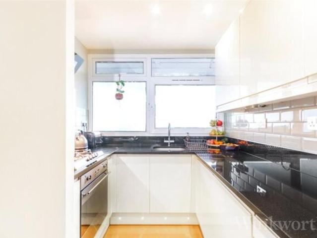 Apartment for rent in Cat Hill