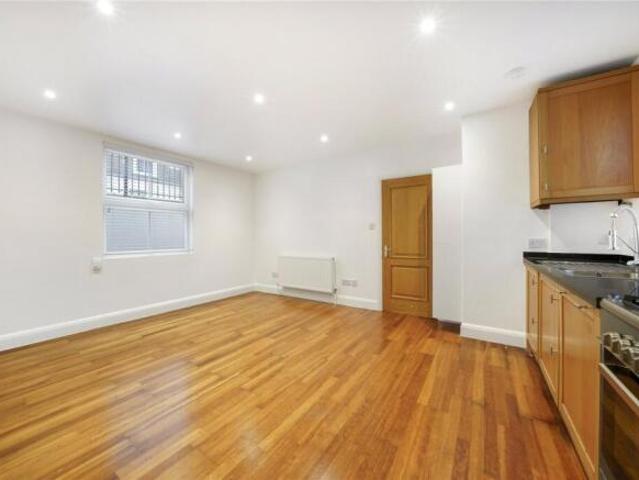 Apartment for rent in Cat Hill