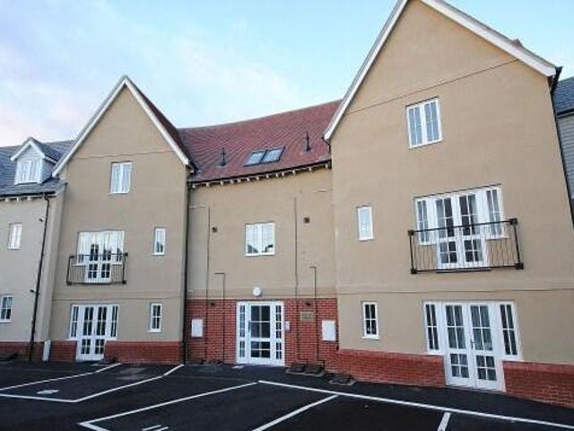 House for rent in Lyons, Greater London