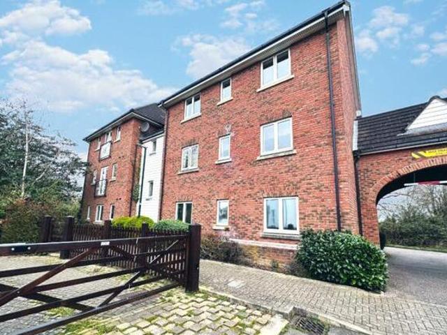 House for rent in Chipping Hill, Essex