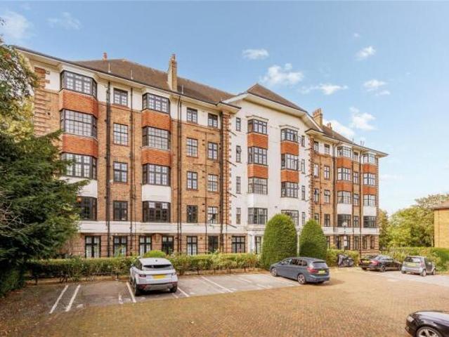 Apartment for rent in Ealing, Greater London