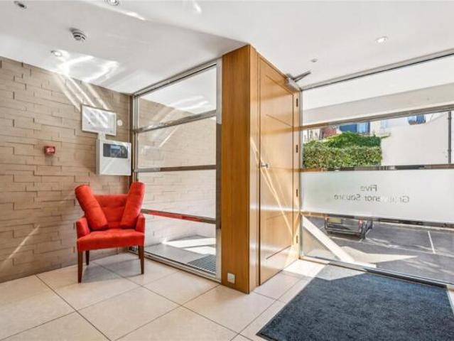 Apartment for rent in Cat Hill