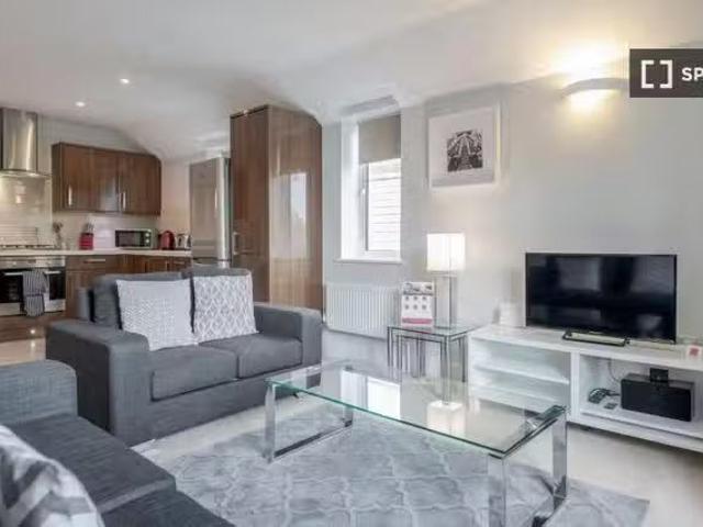 Apartment for rent in Surbiton, Greater London